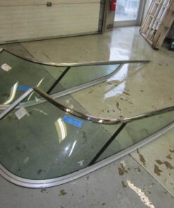 2010 Regal 2300 Port Side Windshield